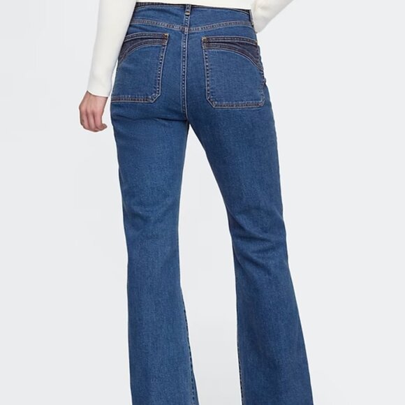 NWOT - GAP - High Rise '70s Flare Jeans -29 Petite | Medium indigo - Picture 2 of 9